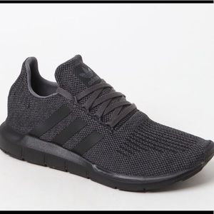 Adidas swift run shoes